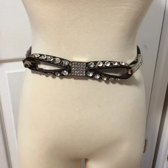 🛍. Decorative Rinestone Belt EUC - Picture 1 of 3